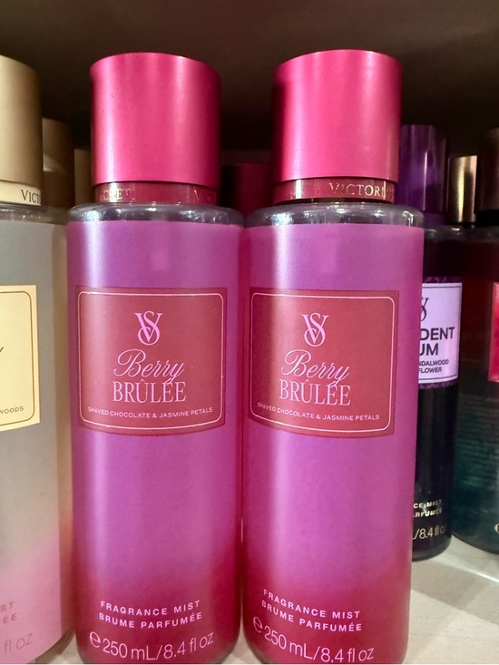 Victoria's Secret Other - Victoria's Secret Berry Brûlée Fragrance Mist - Bright Pink